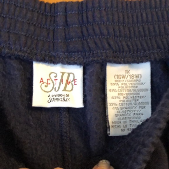 St John’s Bay Navy Sweatpants 1X - Picture 5 of 5